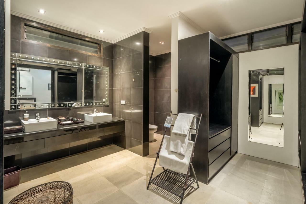 Villa The Town House Seminyak Esterno foto