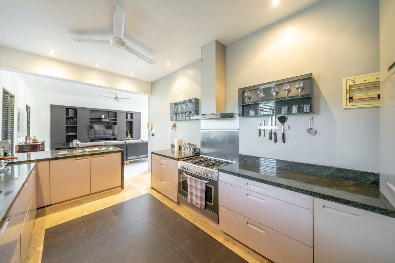 Villa The Town House Seminyak Esterno foto