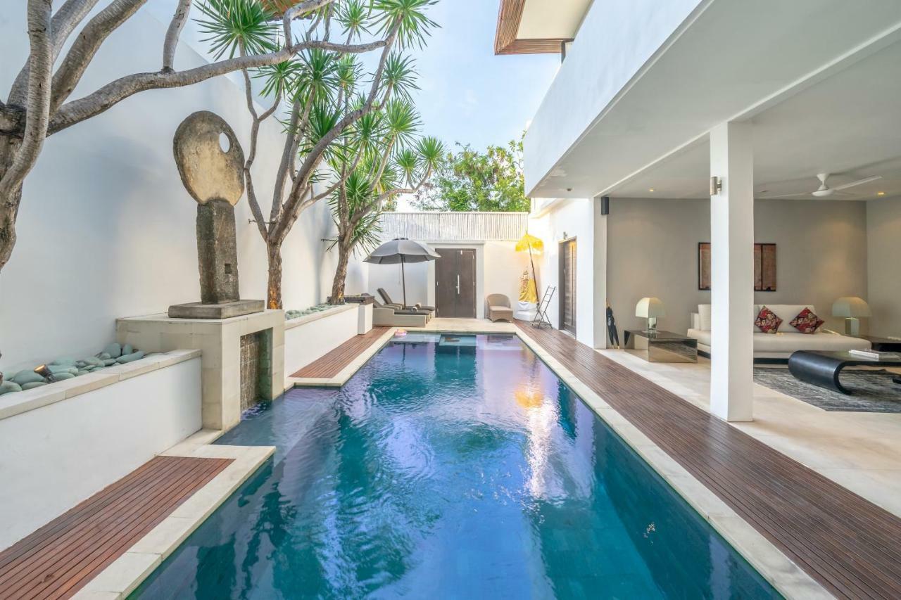 Villa The Town House Seminyak Esterno foto