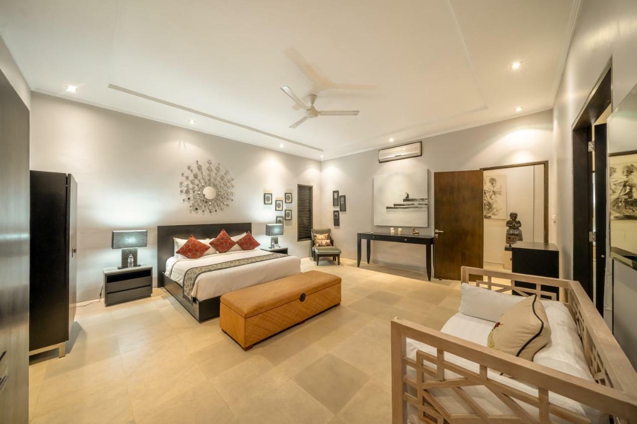 Villa The Town House Seminyak Esterno foto
