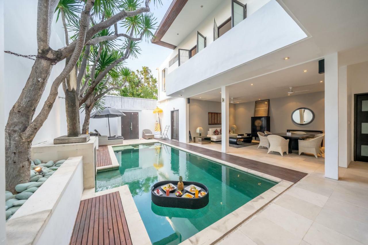 Villa The Town House Seminyak Esterno foto